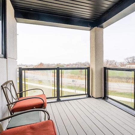 Modern Hamilton Homes Lake Ontario Shore By Globalstay 외부 사진