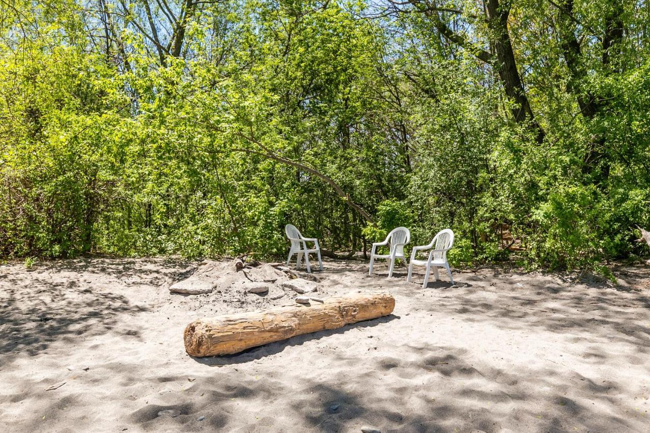 Modern Hamilton Homes Lake Ontario Shore By Globalstay 외부 사진