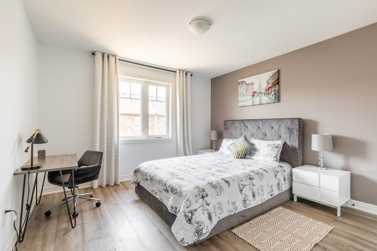 Modern Hamilton Homes Lake Ontario Shore By Globalstay 외부 사진