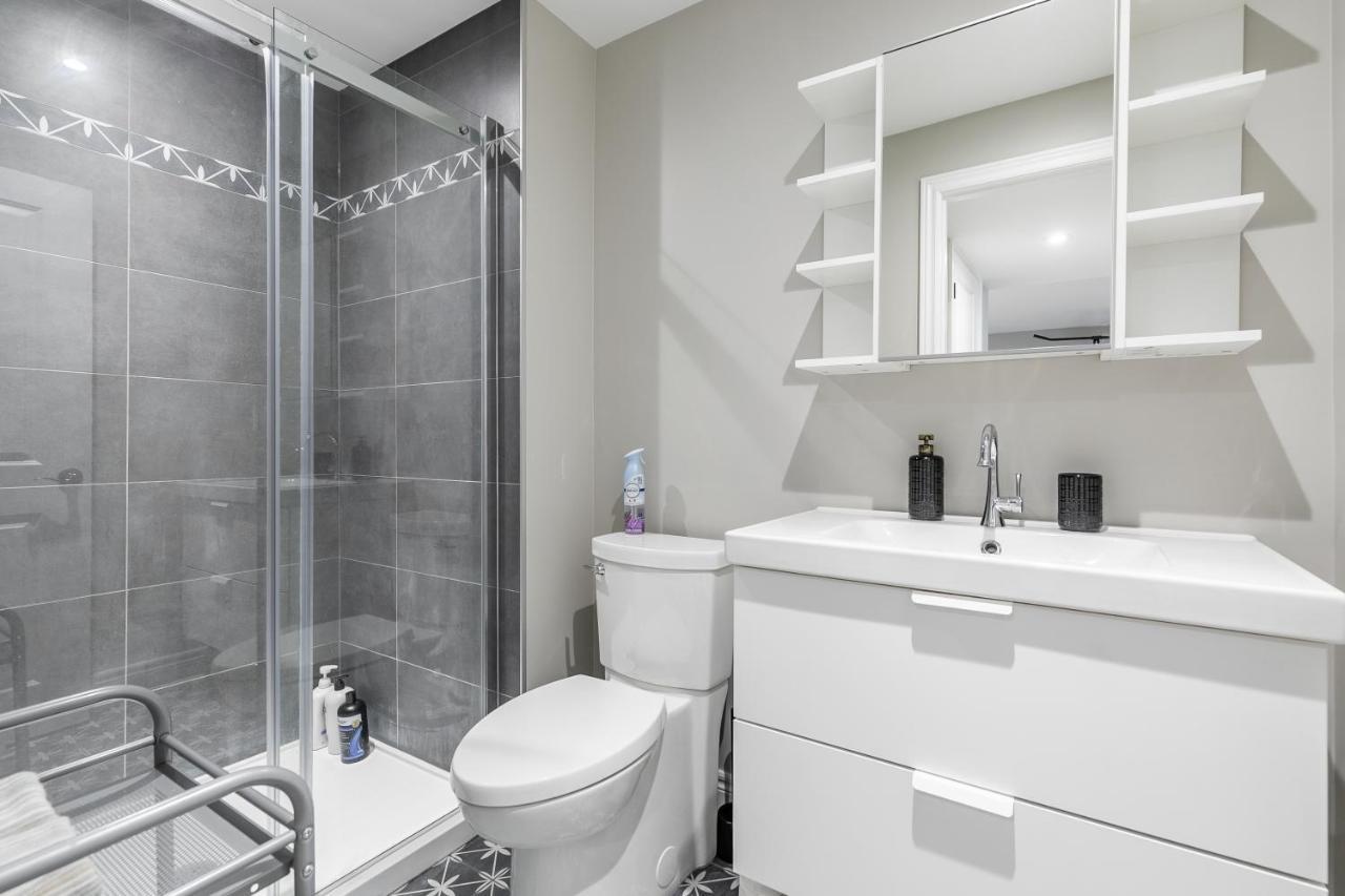 Modern Hamilton Homes Lake Ontario Shore By Globalstay 외부 사진