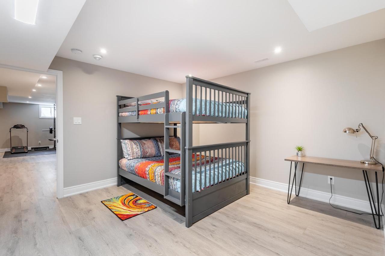 Modern Hamilton Homes Lake Ontario Shore By Globalstay 외부 사진